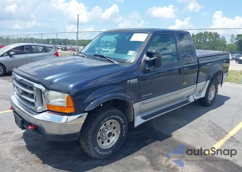 2000 Ford F-250 Lariat/Xl/Xlt from USA, damaged, VIN 1FTNX21F9YEB46184